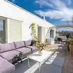 Breathtaking 2Bd Apartment Roof-Top Patio 19E!