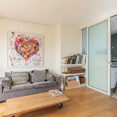 Breathtaking 2bd Roof-top Patio 19e! * Parigi