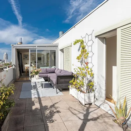 Appartamento Breathtaking 2bd Roof-top Patio 19e!